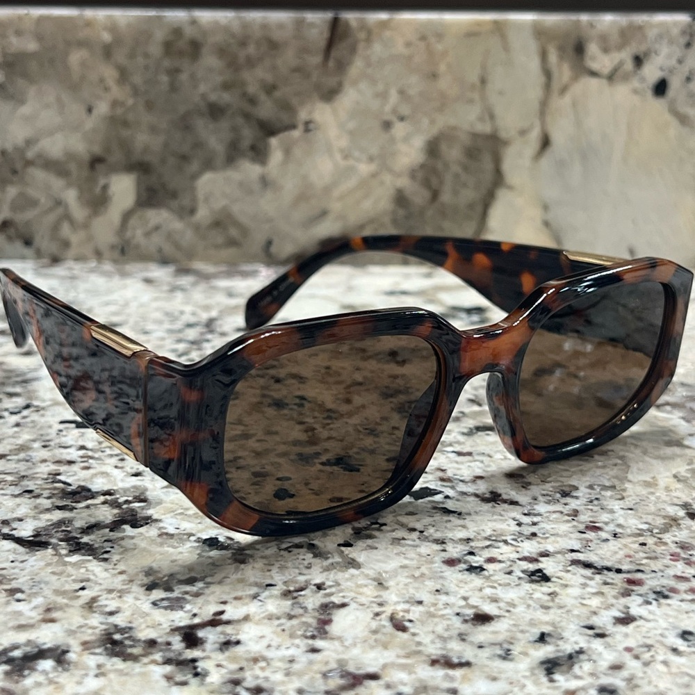 Tortoise Shell Women’s Sunglasses - Rectangle